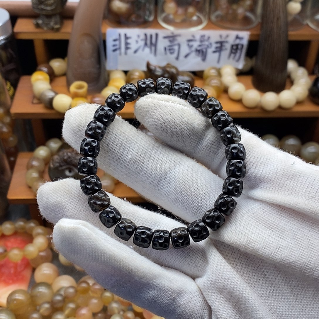 布艺非金属8mm无相马蹄子手串
