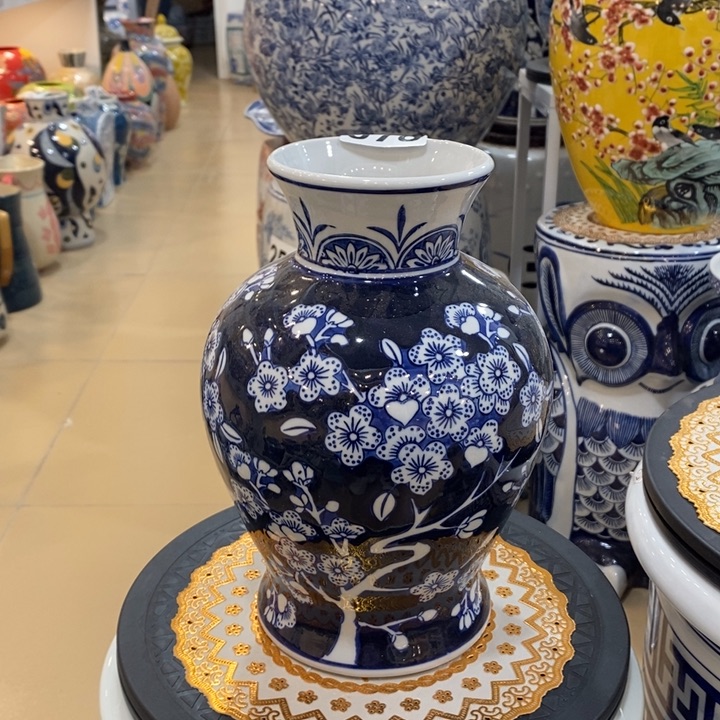 【闪购商品】摆件陶瓷花瓶摆件。。。