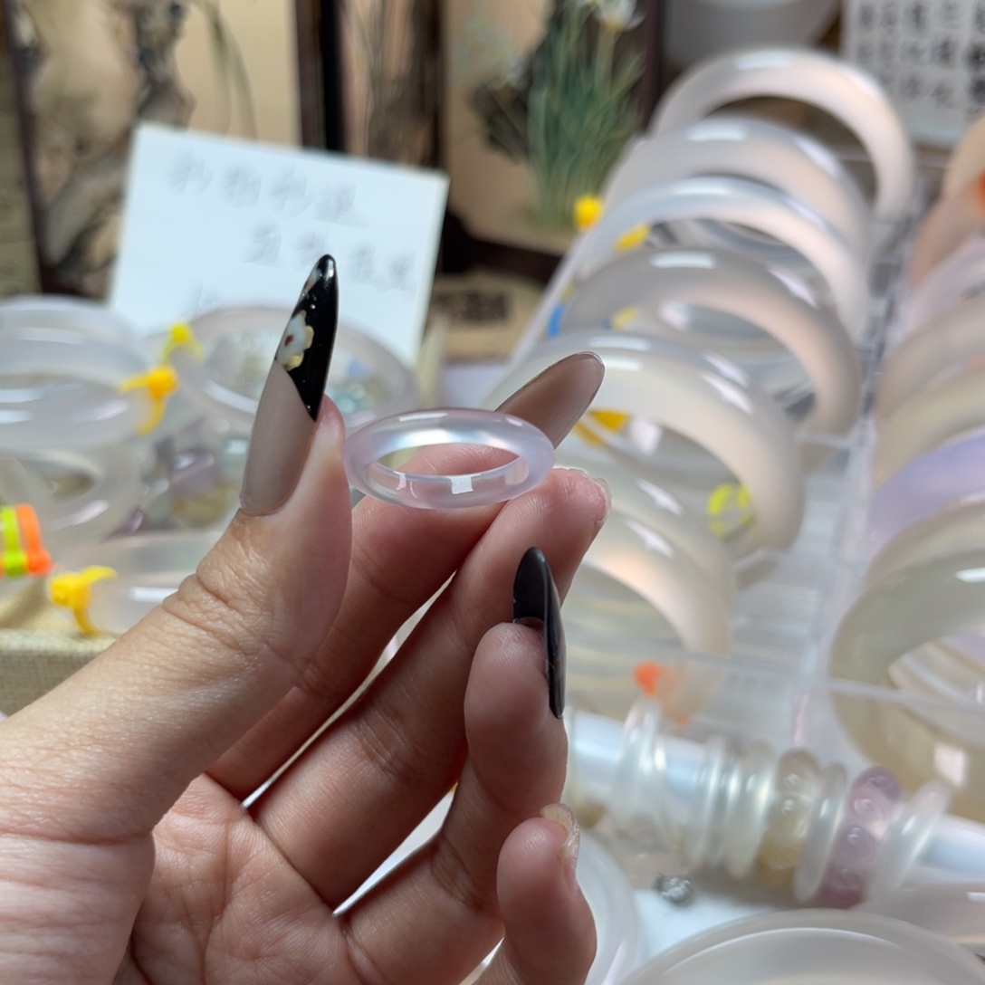 L****玛瑙/玉髓未镶嵌手镯