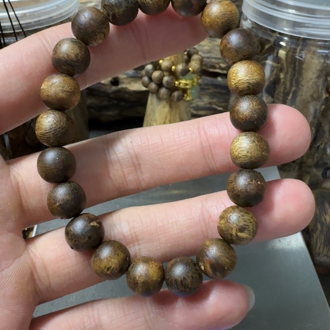 祺***祺沉香沉香碎屑卡9单圈