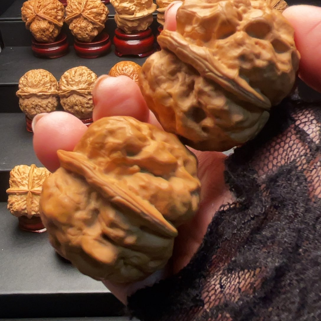 文玩核桃吊坠疙瘩包