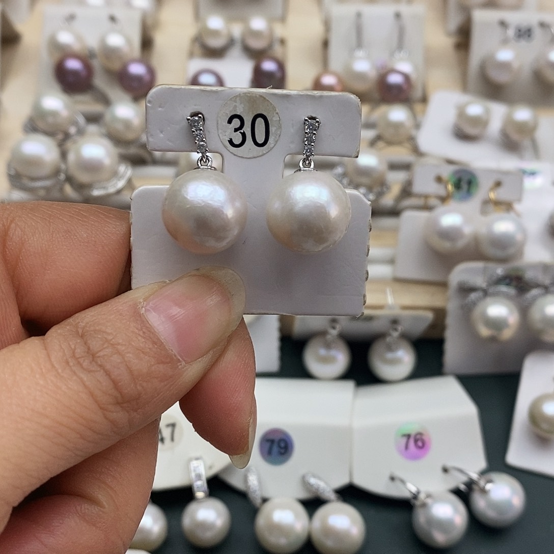 颈饰银S925镶嵌淡水珍珠