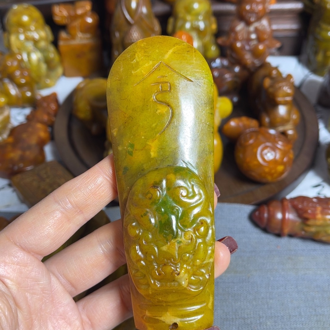 蛇纹石玉合金颈饰