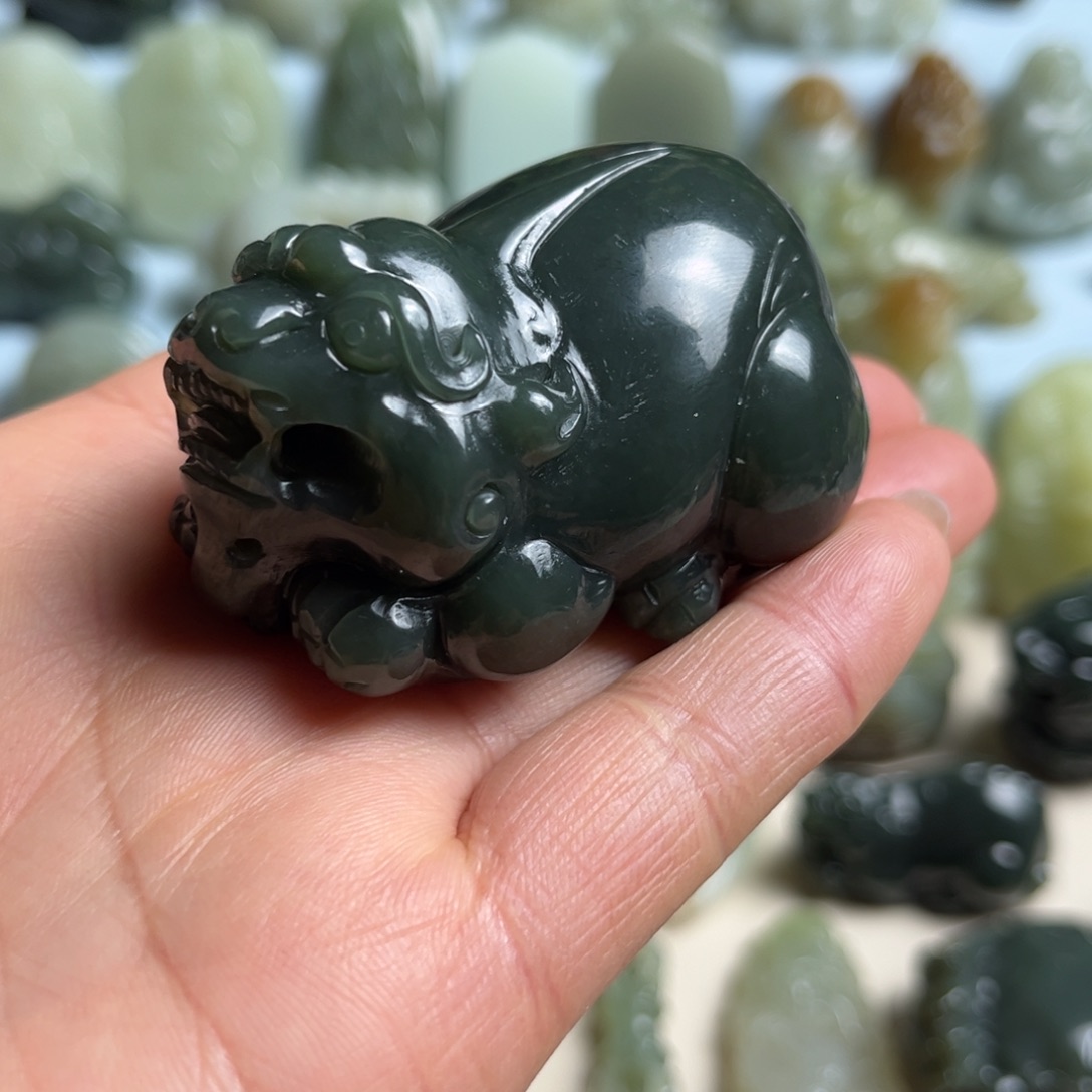 水***花和田玉未镶嵌把件