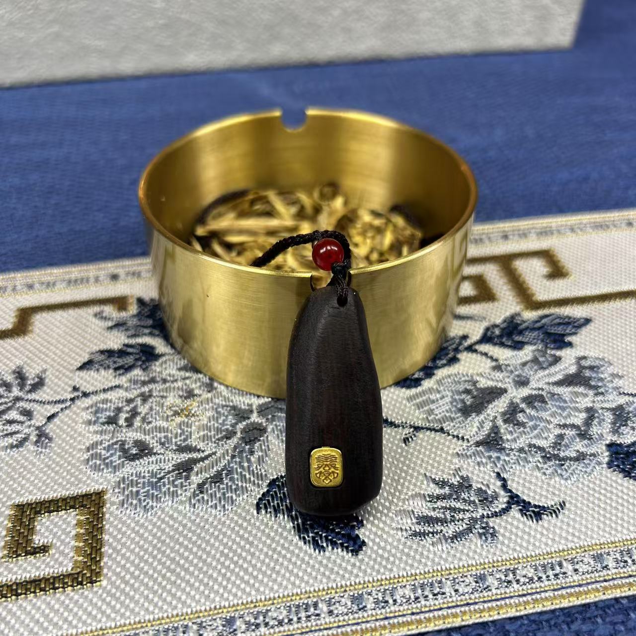 【天香阁】扎基拉姆随形吊坠手工打磨文玩木作