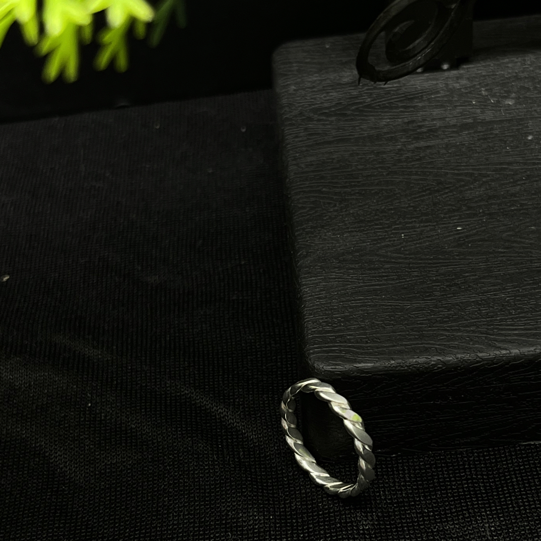 足银戒指 素圈麻花999纯银戒指