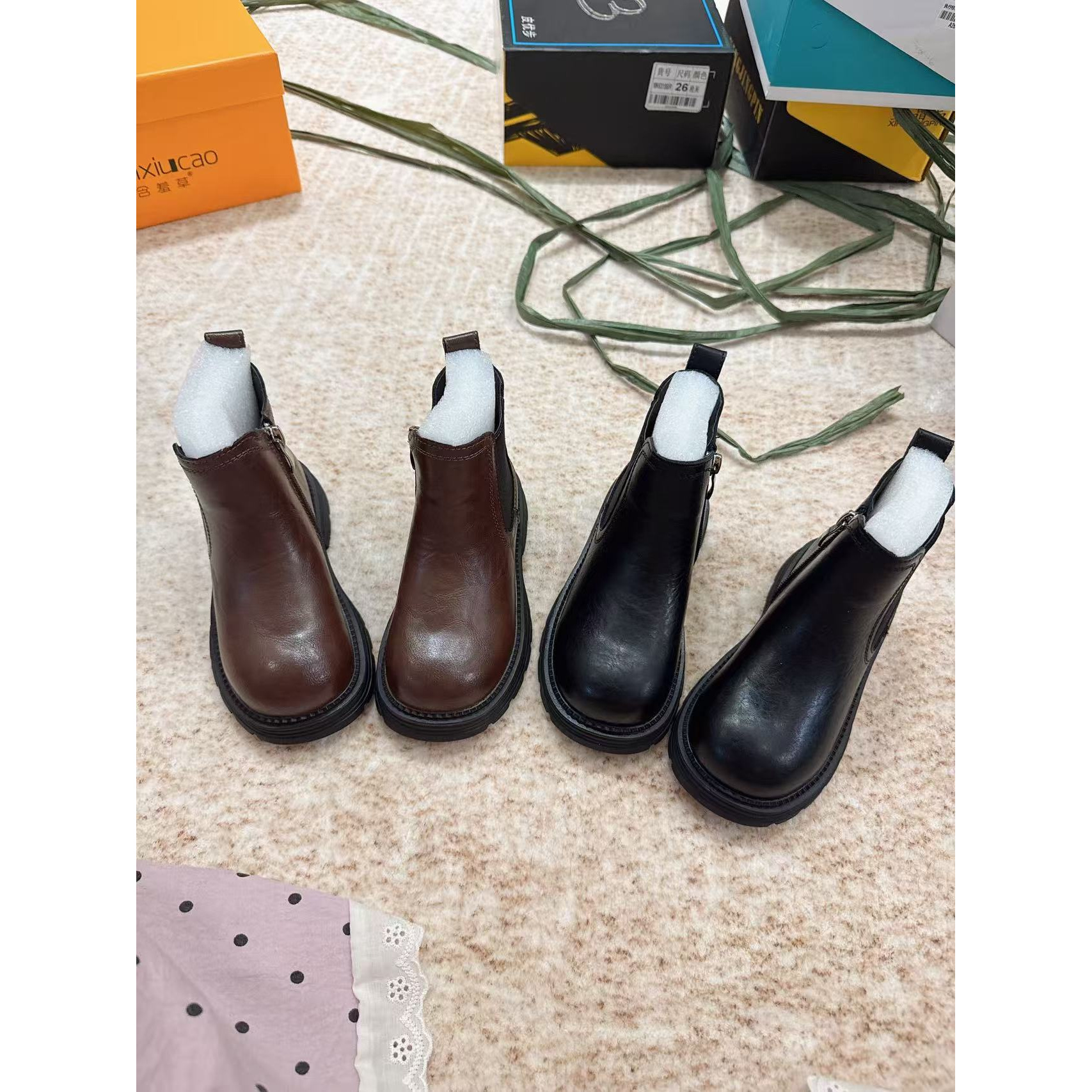 6381AM儿童时尚百搭舒适加绒真皮百搭短靴