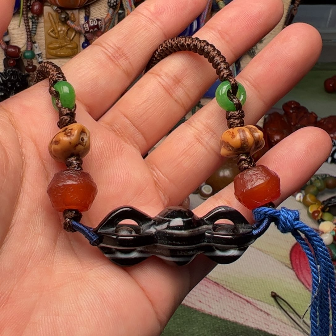 玛瑙/玉髓颈饰未镶嵌