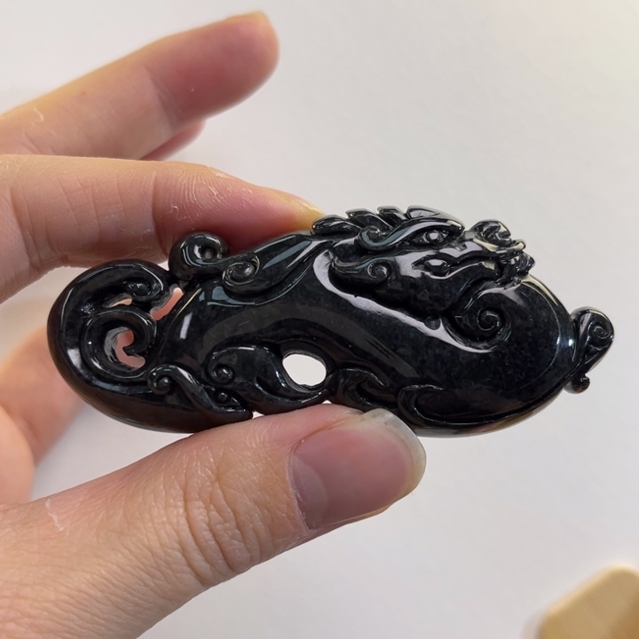 翡翠吊坠(赠链)未镶嵌代编织