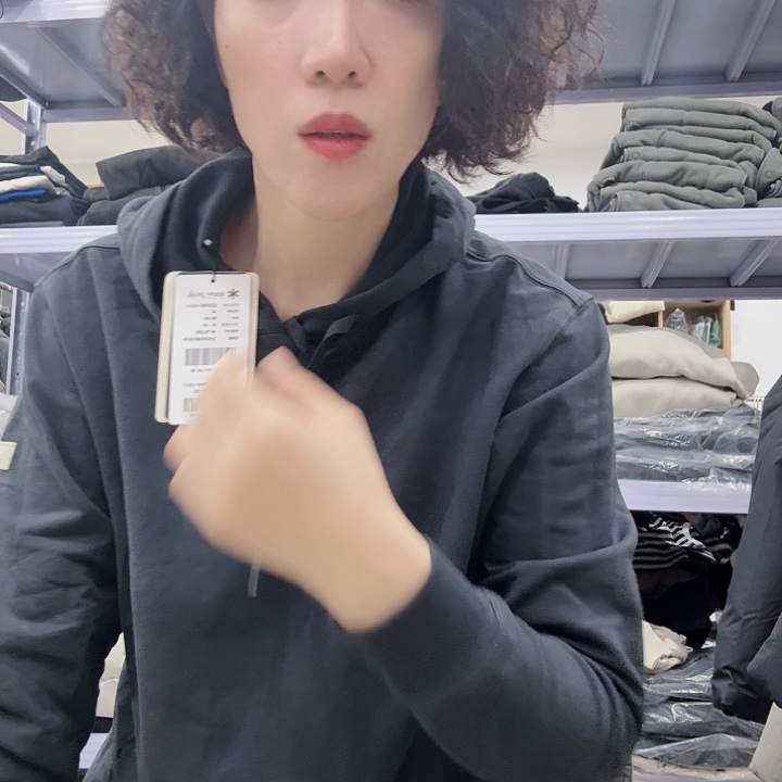 孟***一羊羔毛Mm你怎么那么会写歌了