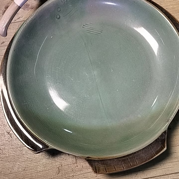 盘瓷片陶瓷杯盘壶碗都有