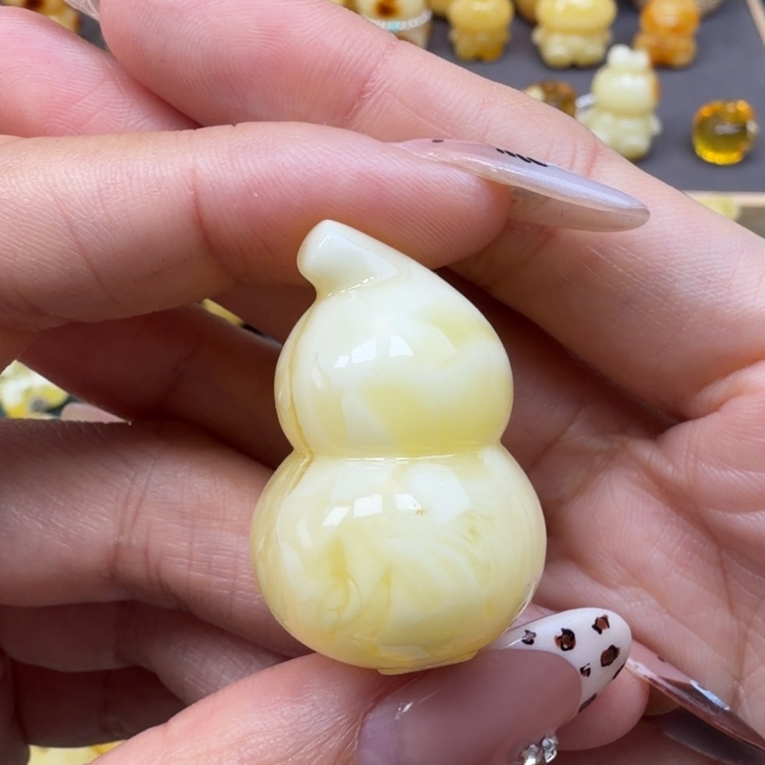 蜜蜡未镶嵌裸石蜜蜡