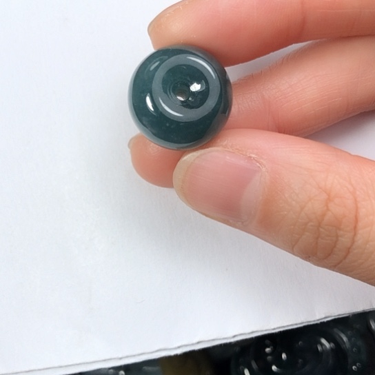 翡翠未镶嵌颈饰缅甸A货，每天下午1点半开播