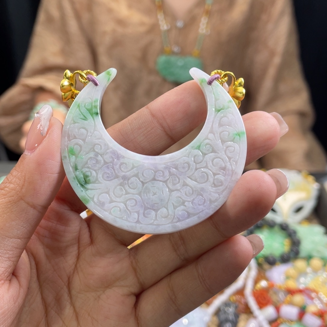 翡翠颈饰未镶嵌代编织