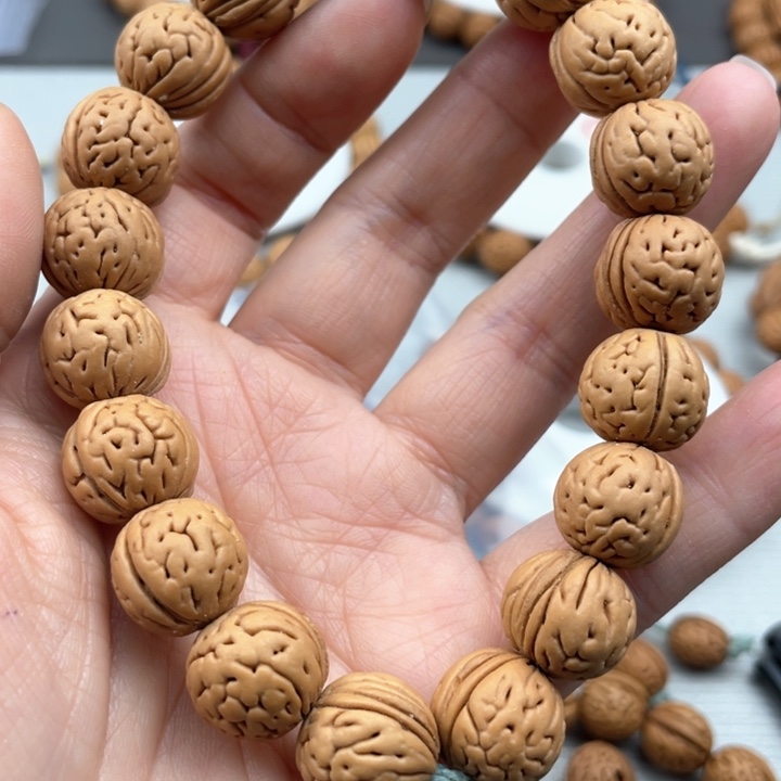 ༺****༻14.2尺寸野生桃核手持