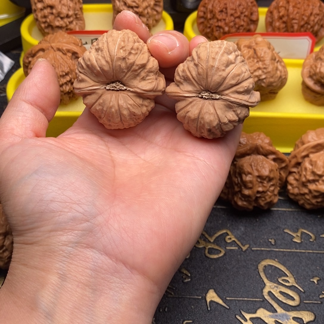 蛋***.文玩核桃吊坠南瓜墩