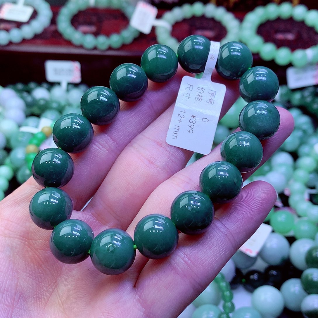 翡翠未镶嵌毛衣链