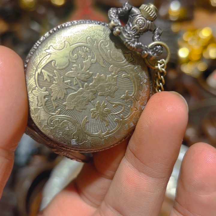 铜的。全清了。一件不留！不磨叽