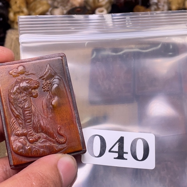 驼骨其他用****4人工忙着