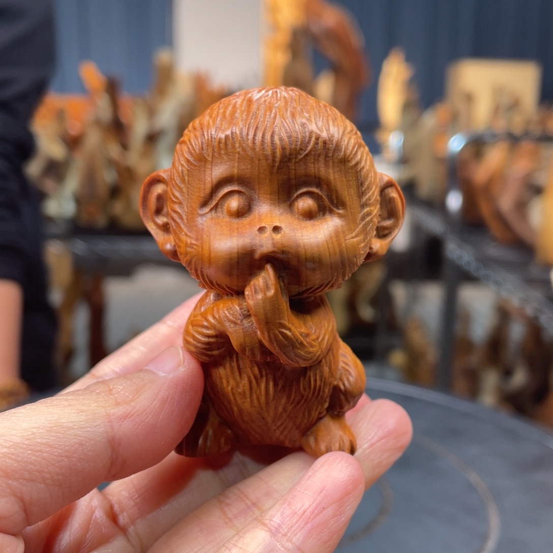 柏木（崖柏）手把件猴子