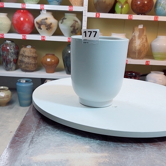 瓶高23口15陶瓷精品摆件。177