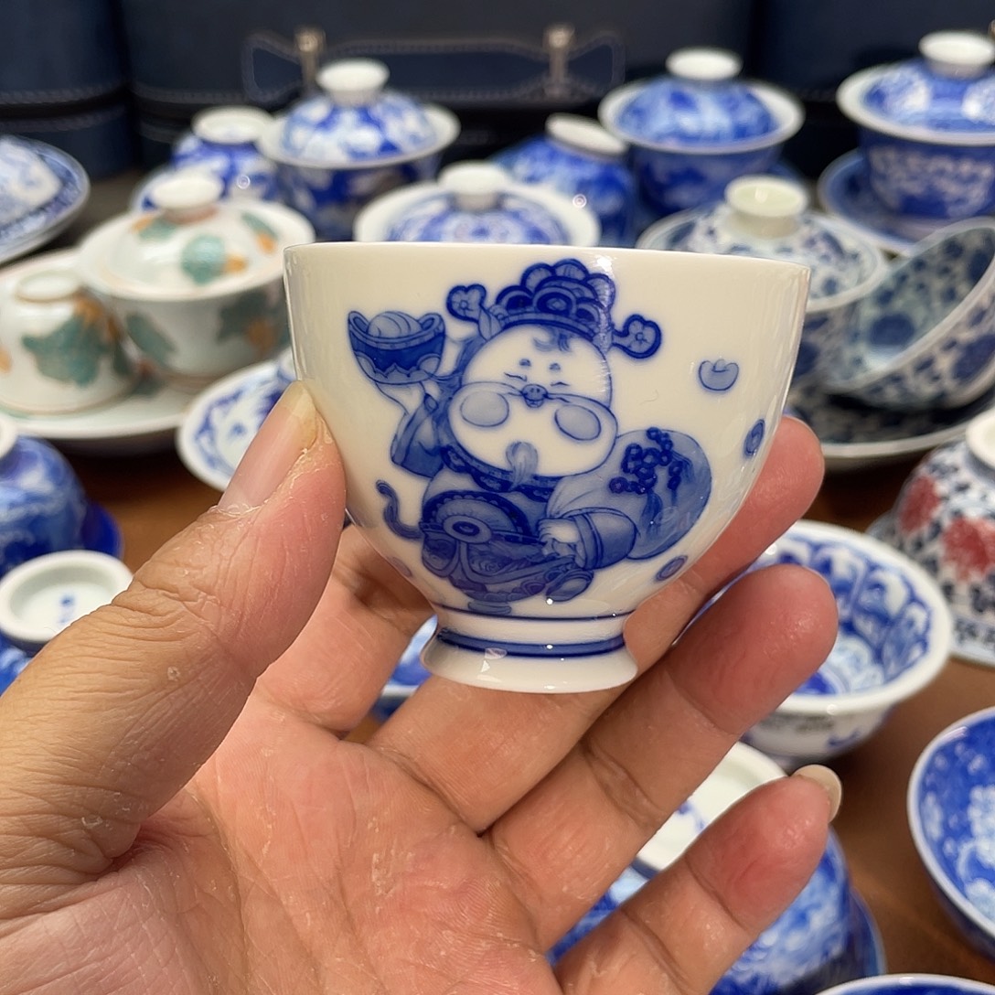 陶月楼 柴窑 财神鸡心杯