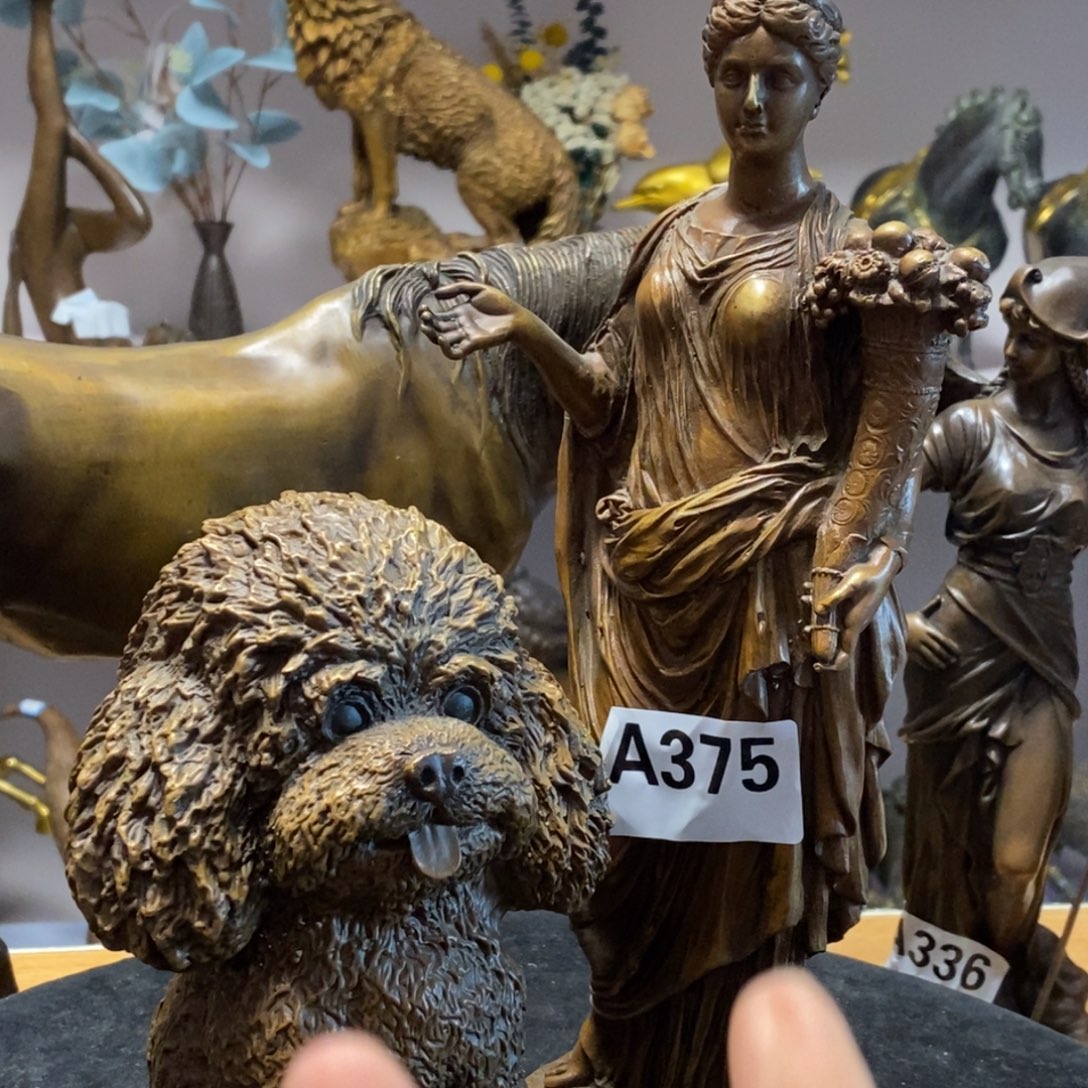 q***8黄铜材质，财富女神，375