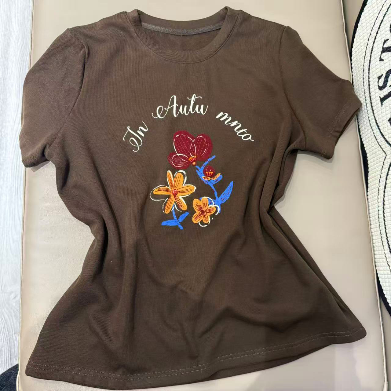 “暖棕冬花”磨毛加厚圆领休闲宽松短袖T恤32220