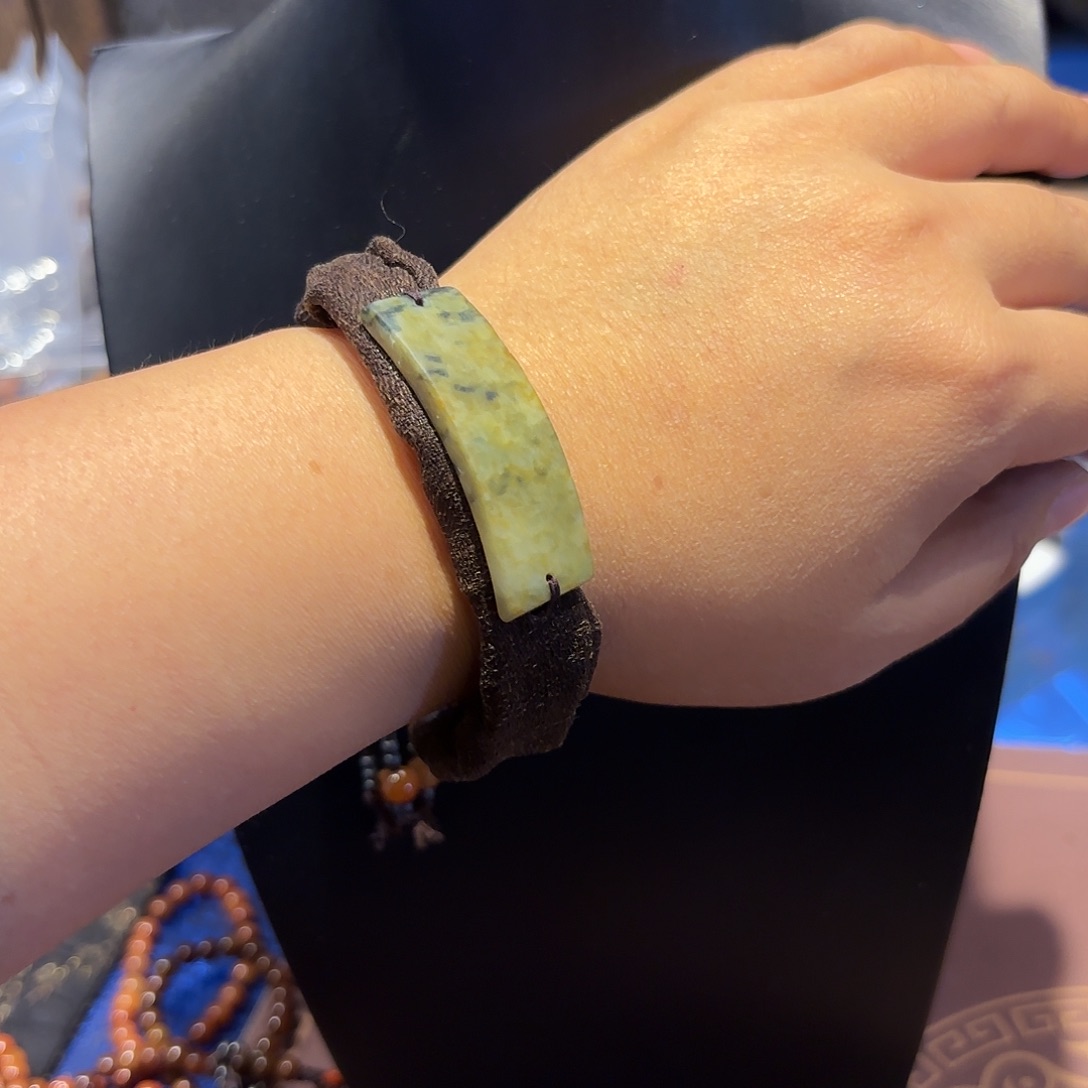 翡翠未镶嵌颈饰原创