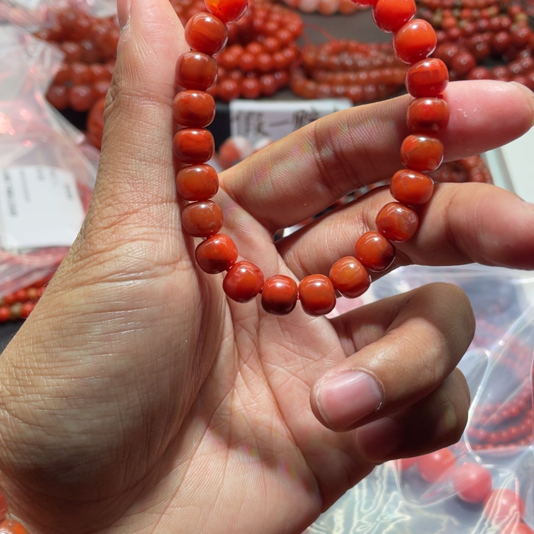 南红玛瑙手链未镶嵌