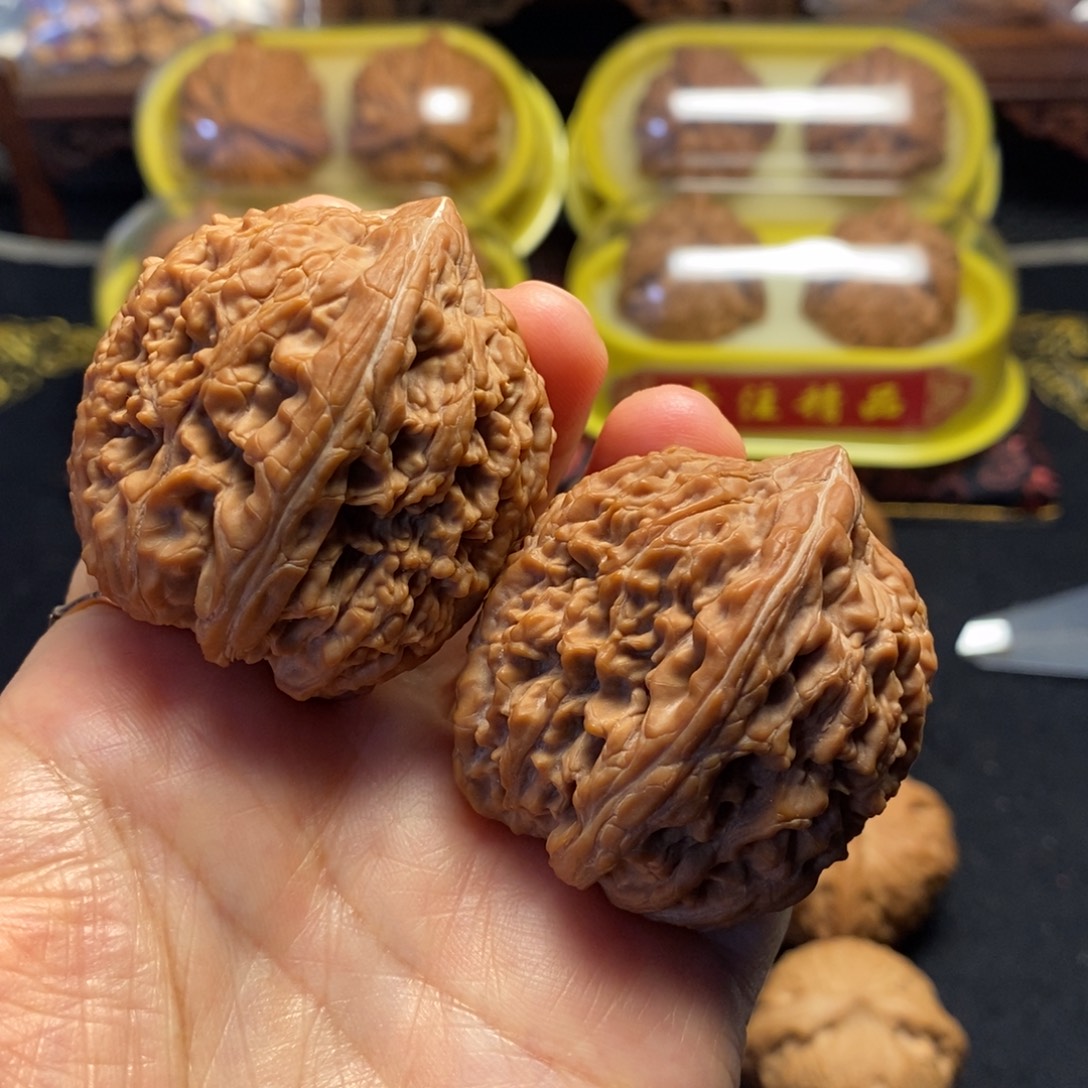 桃核把件全品41肚大蒜