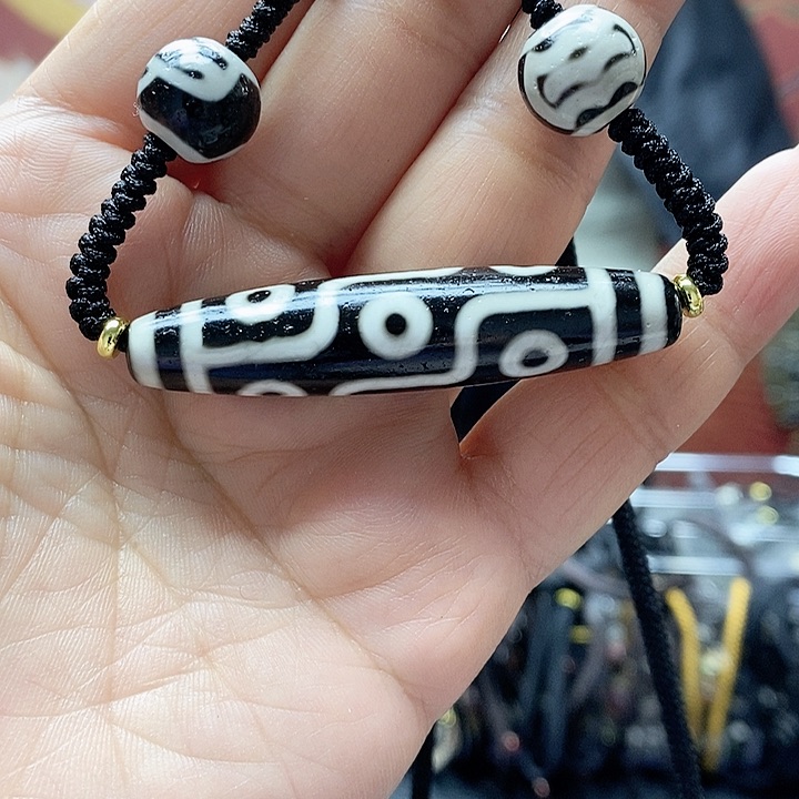 玛瑙/玉髓颈饰合金