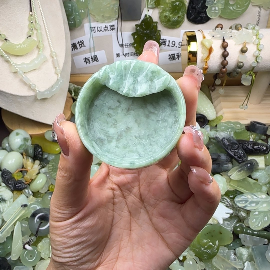 蛇纹石玉岫玉未镶嵌