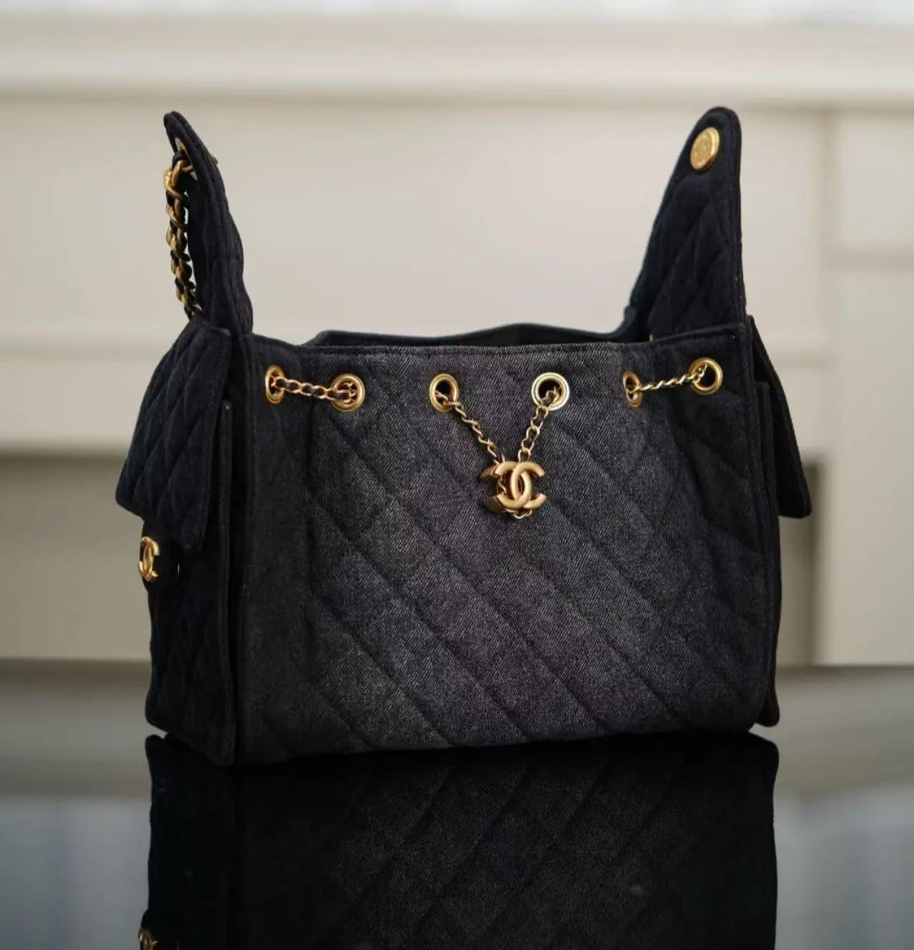 99新 Chanel/香奈儿 25s 黑色牛仔小号双口袋抽绳hobo 芯片款全新