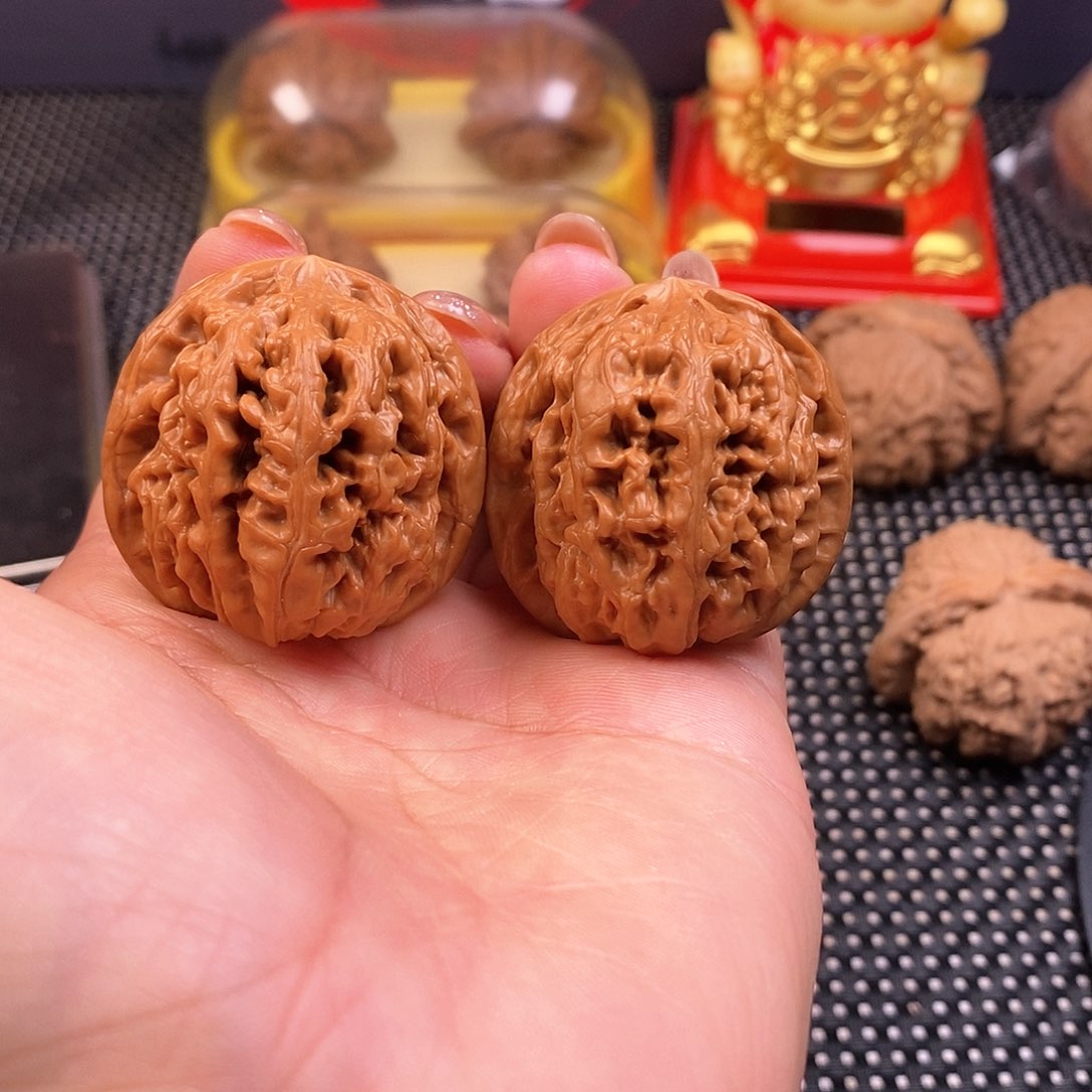 文玩核桃吊坠38尺凤凰台