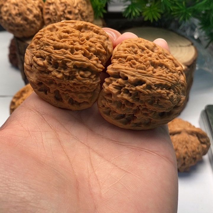 文玩核桃把件44全品南疆石