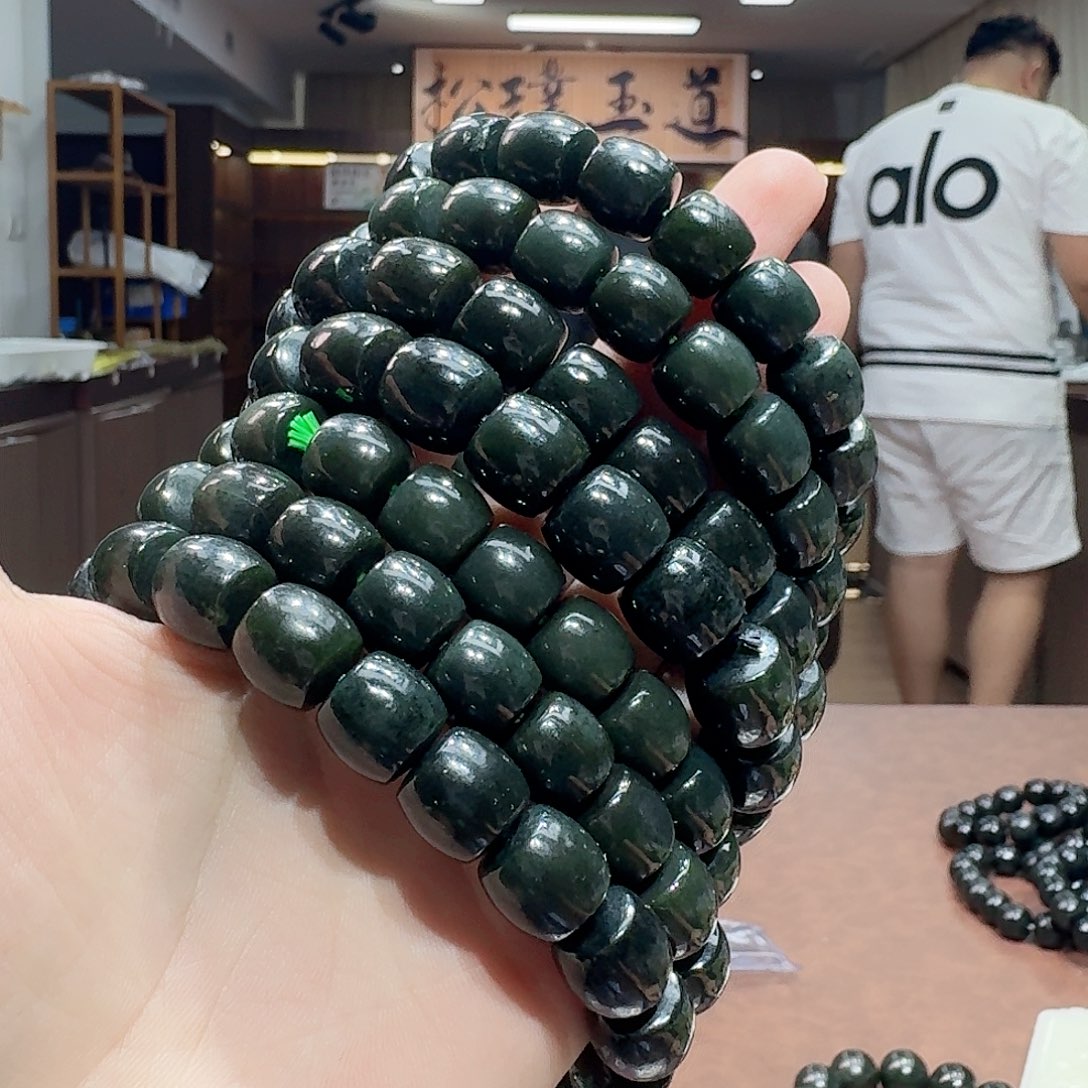 手串未镶嵌和田玉