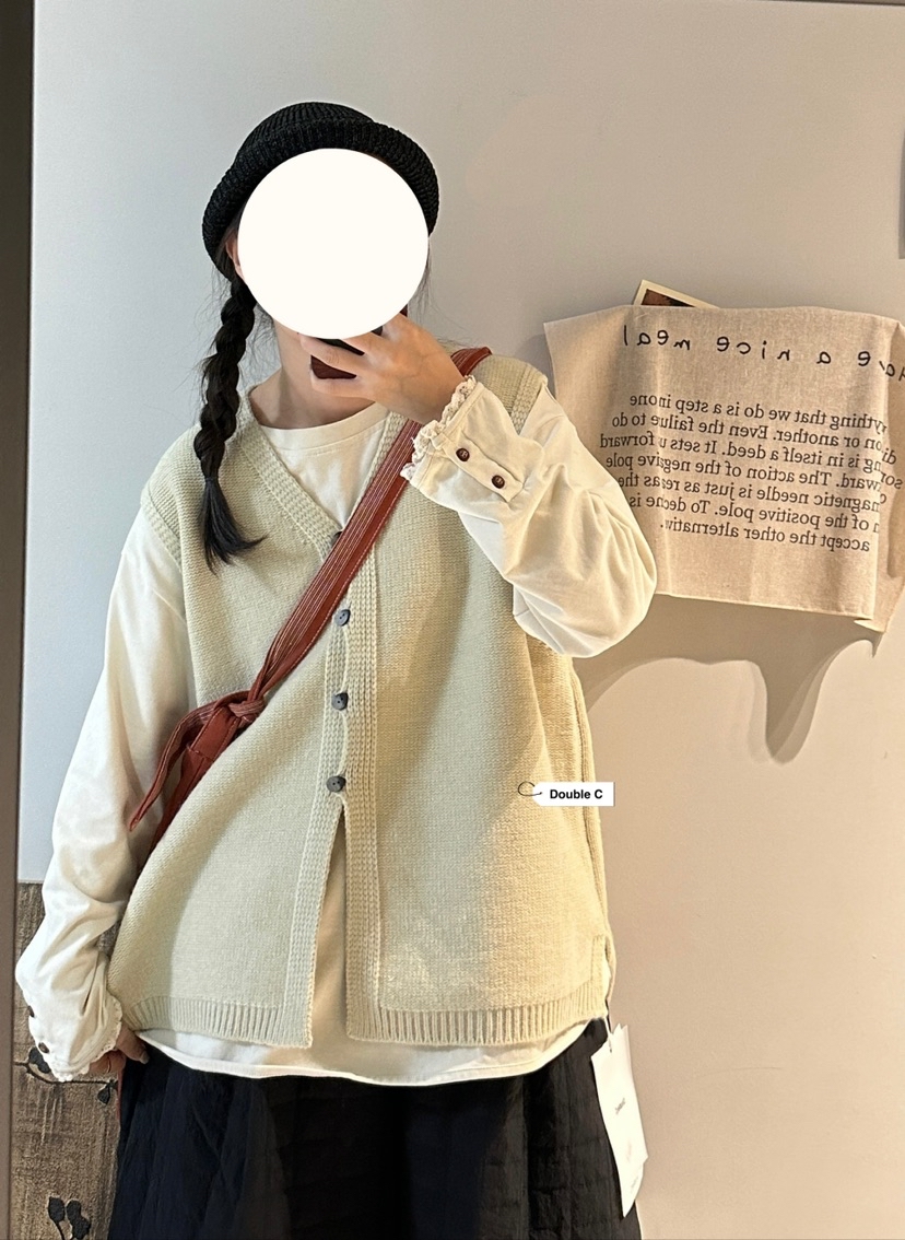 CHAI#890638#日系工艺扣针织马甲 FL