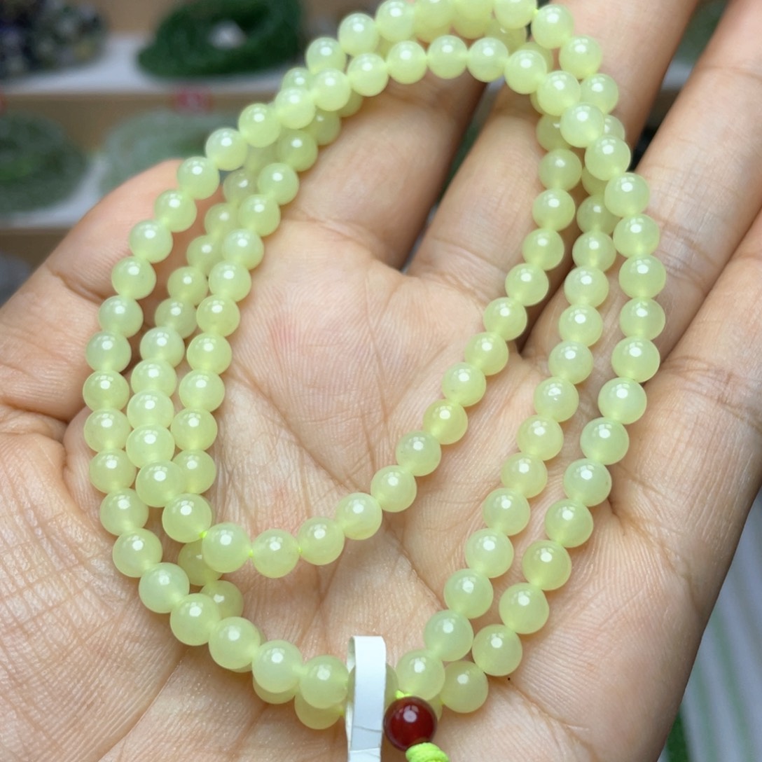 和田玉未镶嵌颈饰5mm