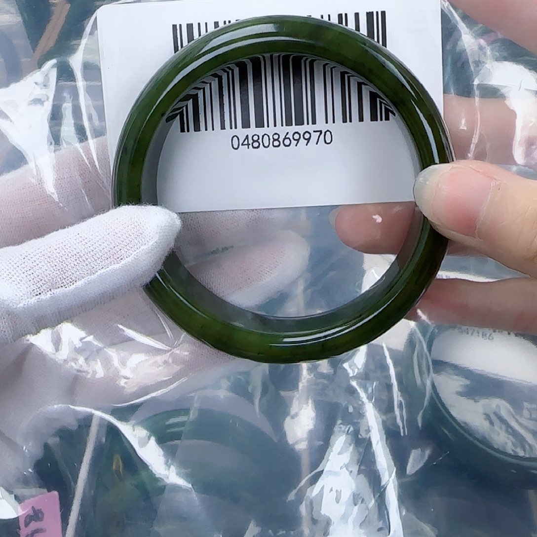 和田玉（碧玉）手镯未镶嵌62