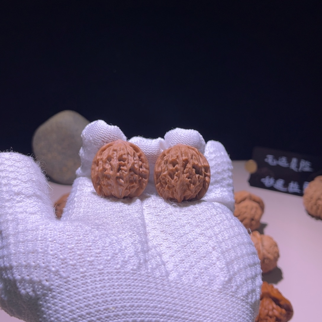 吊坠文玩核桃29野生烈焰珠