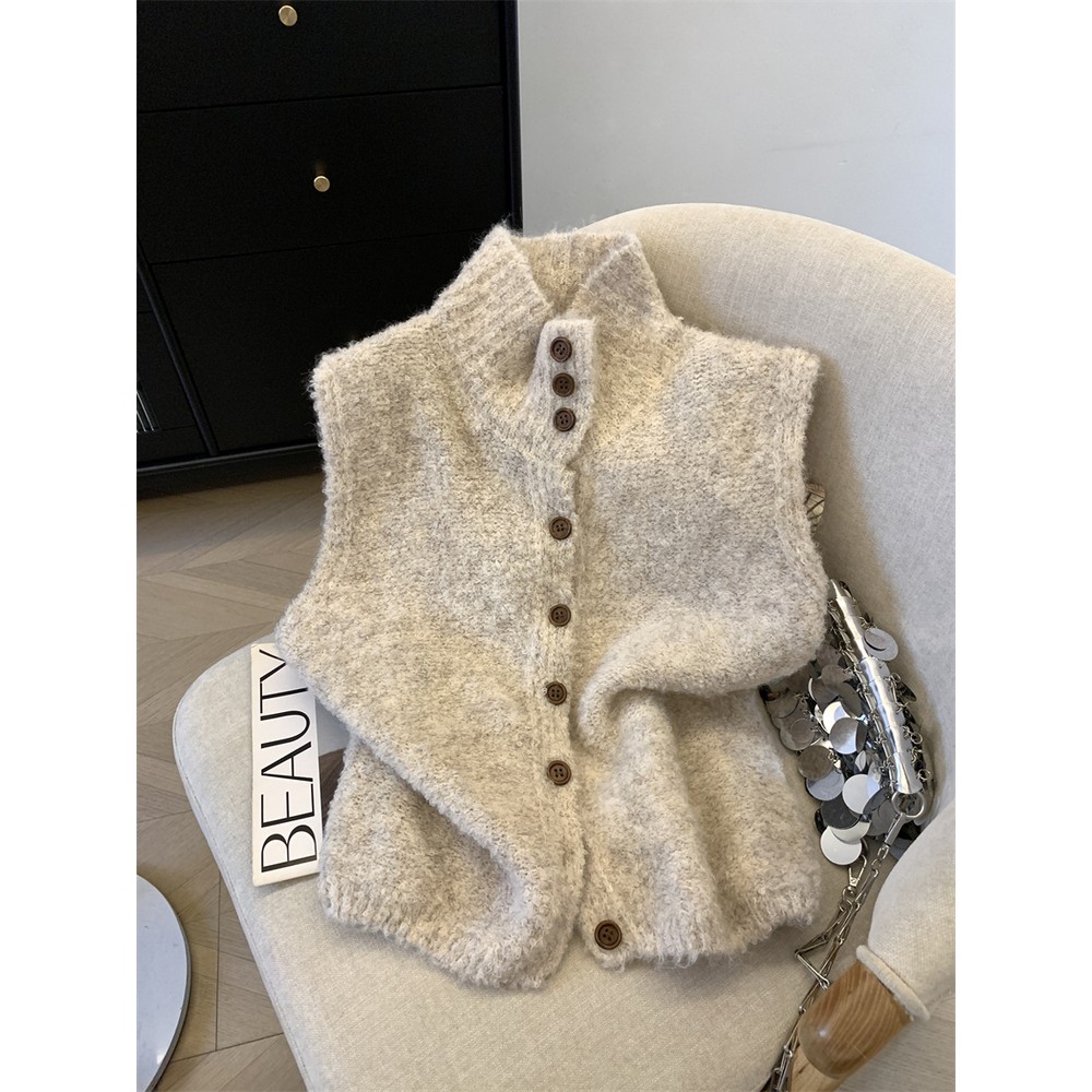 自留款推荐~早秋冬新款高级感法式甜美风纽扣针织坎肩马甲短外套