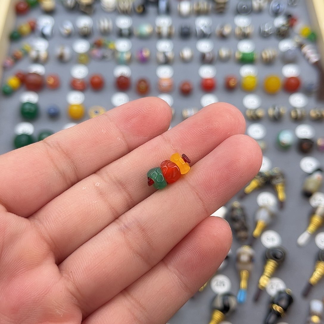 玛瑙/玉髓饰品未镶嵌W****