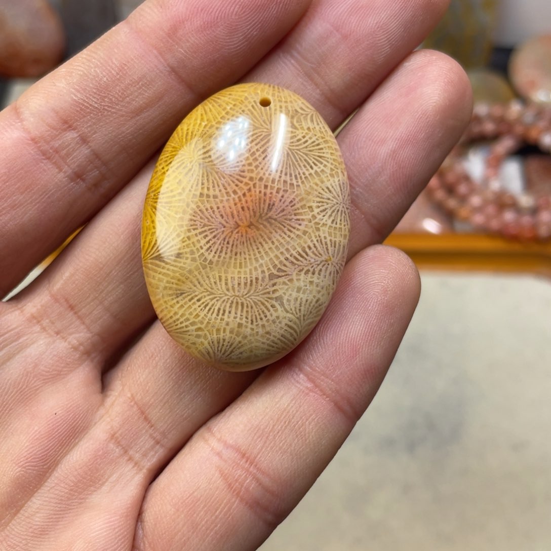 硅化玉吊坠合金星*