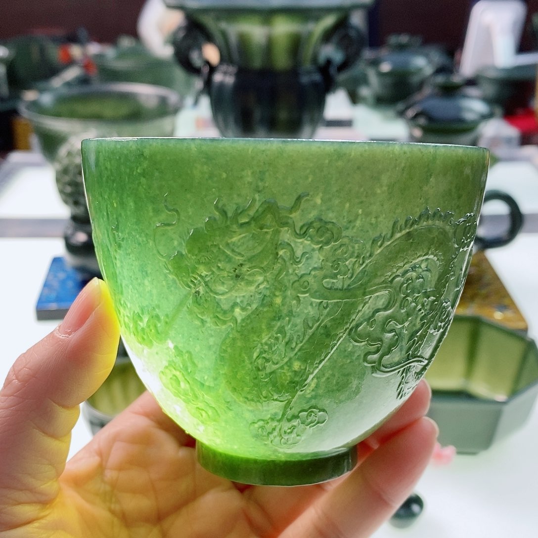 和田玉（青玉）未镶嵌摆件微瑕