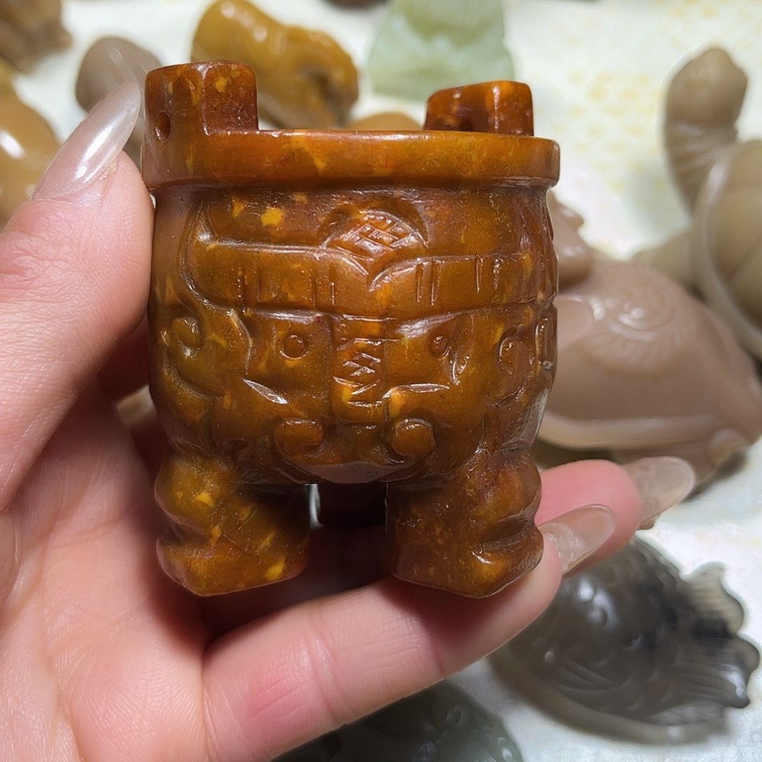 白玉菩提吊坠白玉菩提吊坠