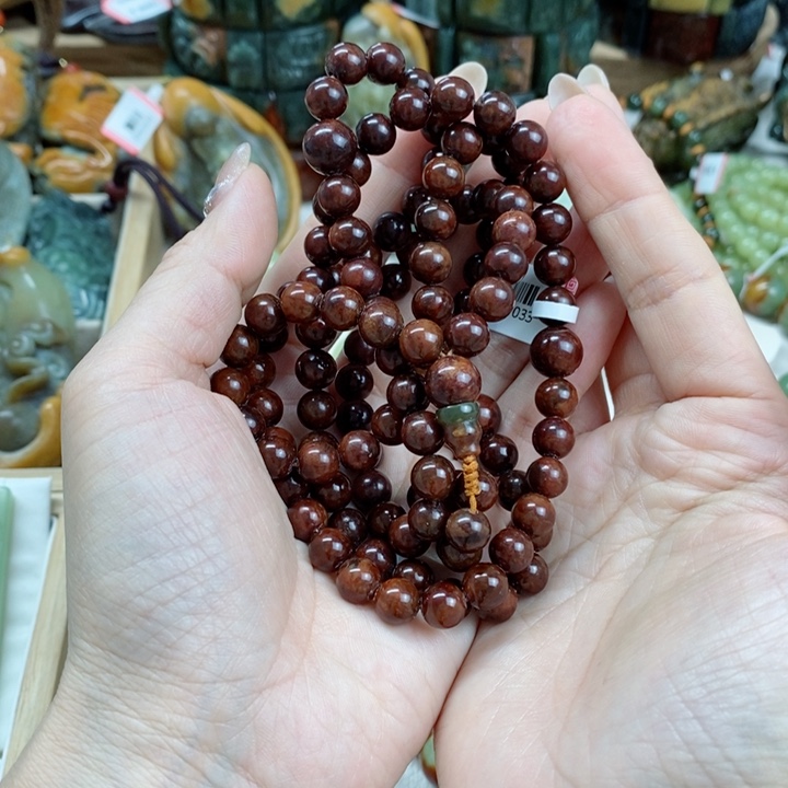 未镶嵌透闪石质玉手链气****撒