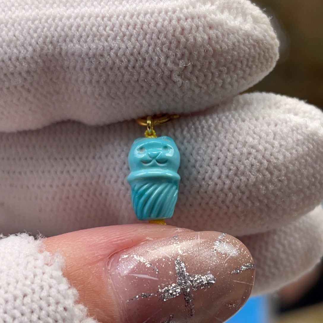 绿松石未镶嵌挂件