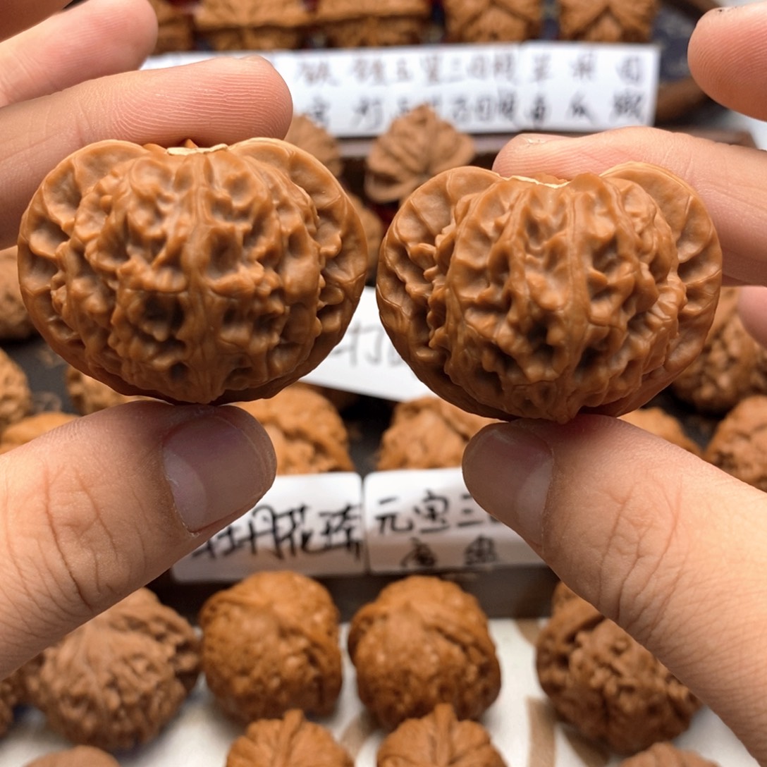 文玩核桃吊坠43尺 全品宫灯 10