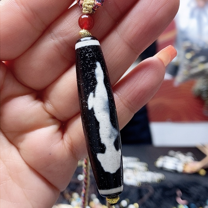 玛瑙/玉髓颈饰合金